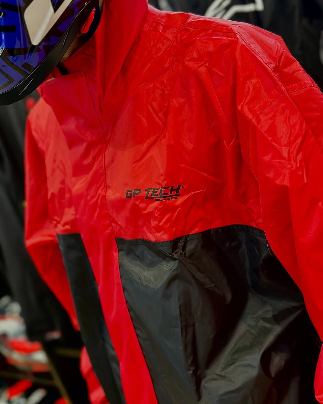 CAPA DE CHUVA MASCULINA GP TECH