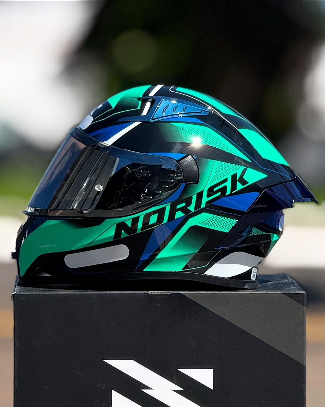 CAPACETE NORISK FLOW PULSE VERDE