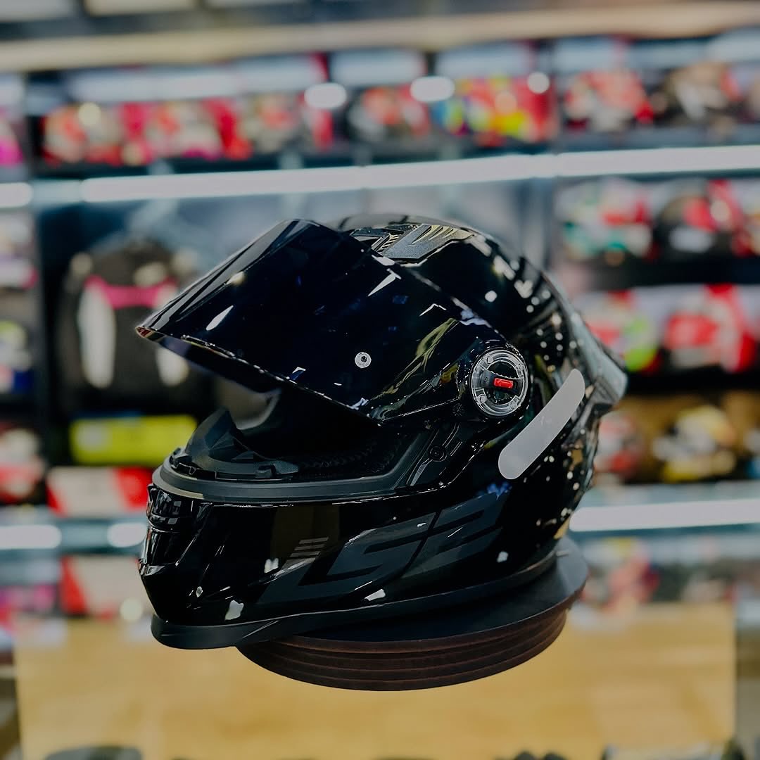 CAPACETE LS2 CLASSIC S MONOCOLOR PRETO