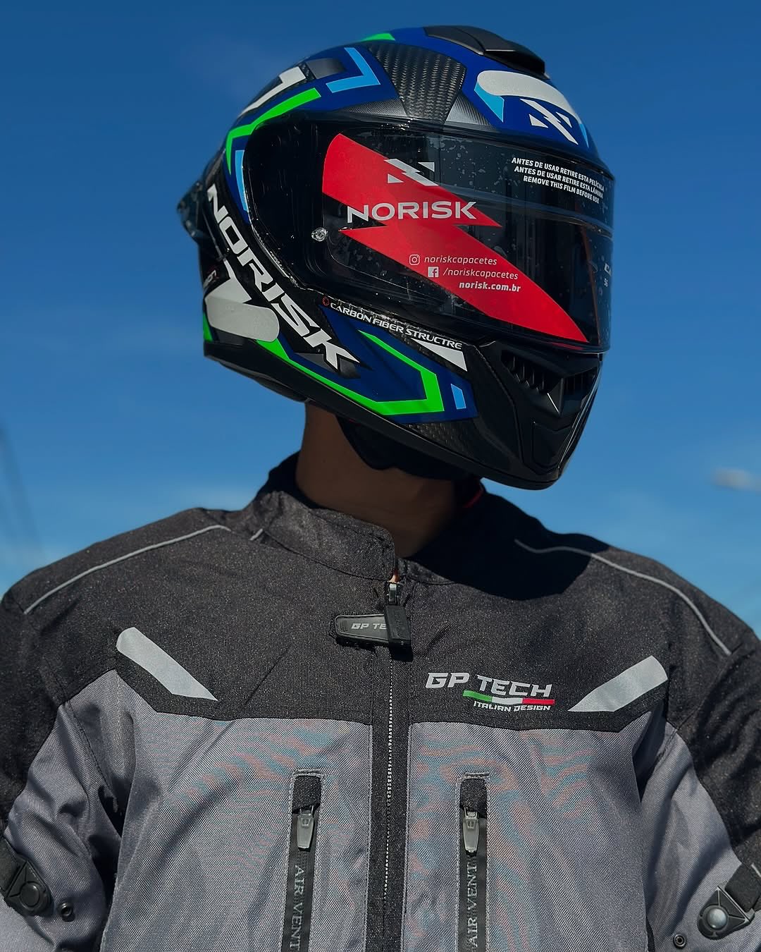 JAQUETA GP TECH ESSENCE