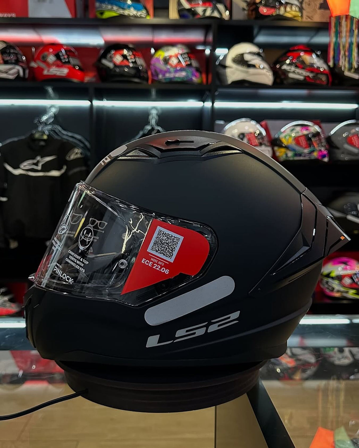 CAPACETE LS2 FF810 VIGO MONOCOLOR PRETO FOSCO